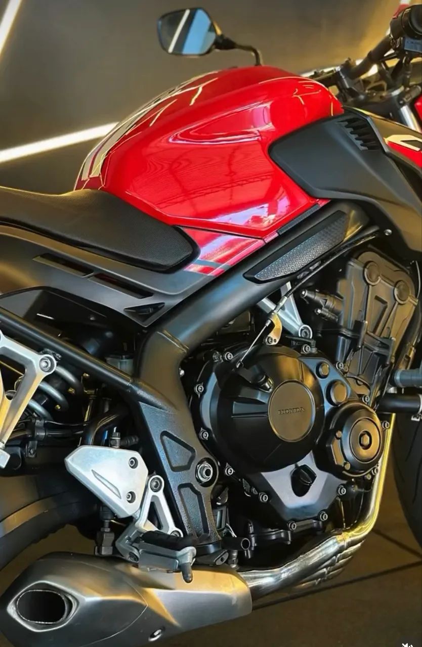 CB 650F - Foto 2