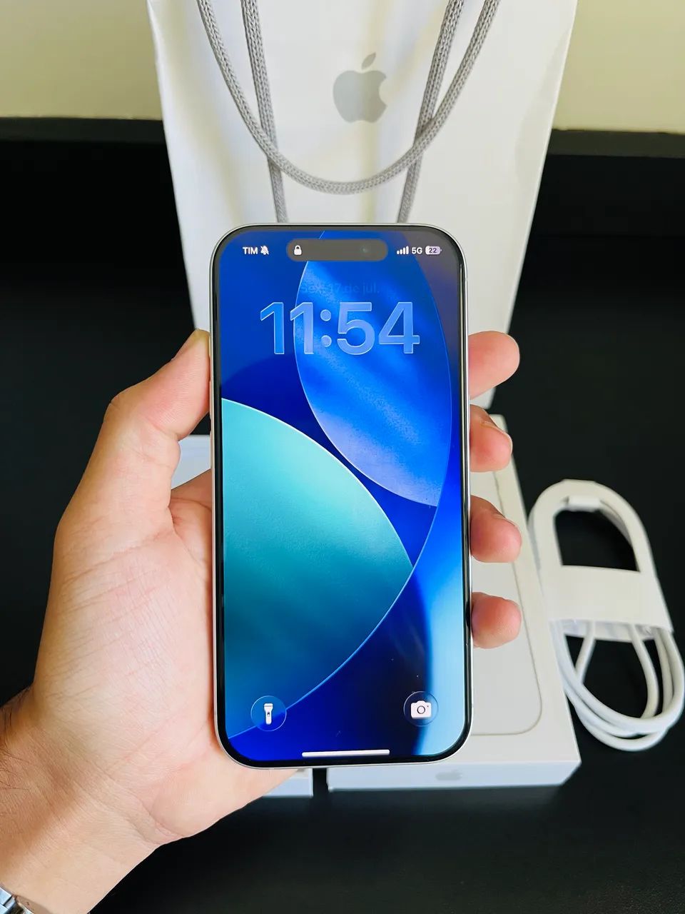 iPhone 17 256gb - Branco - Foto 2