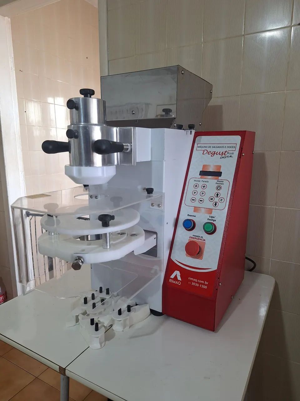 Maquina de salgado degust plus 