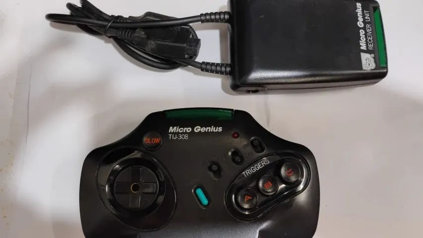 Controle sem fio Micro Genius para Mega Drive (Raro) - Peças e