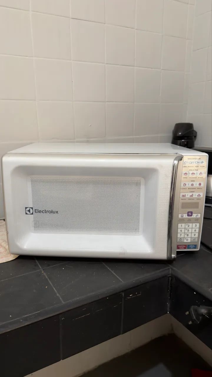 Microondas Eletrolux 127V - Foto 5