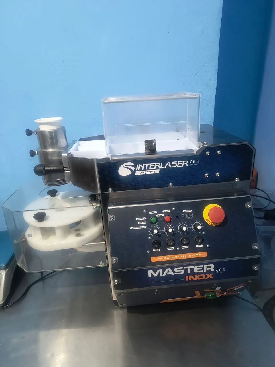 Vende máquina de salgados super nova com nota fiscal e garantia  - Foto 3