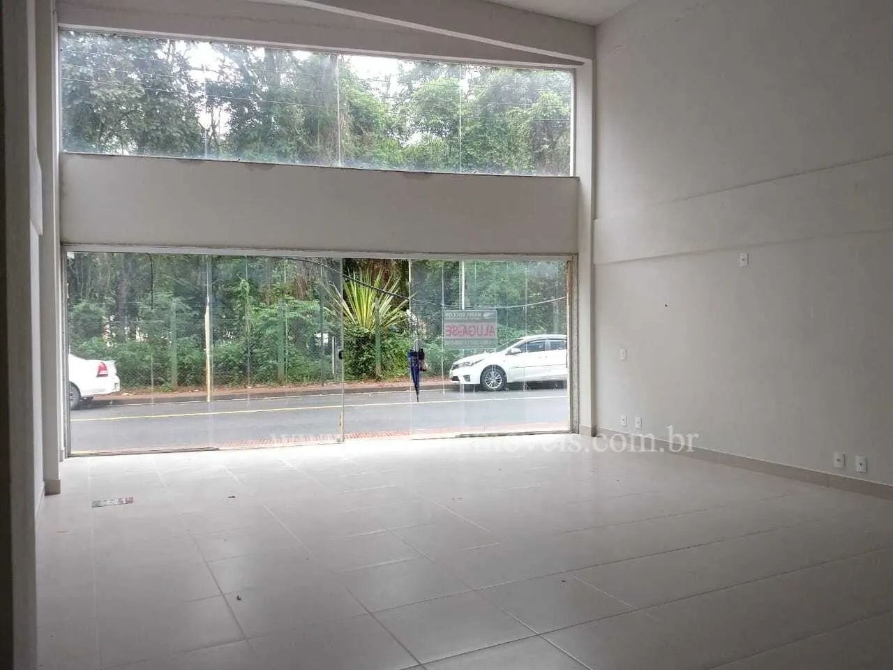 LOJA COMERCIAL EM DOMINGOS MARTINS - ES