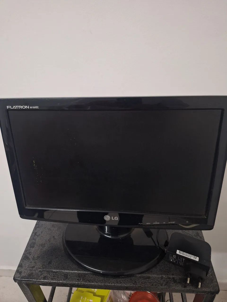 Monitor LG 15,6 polegadas (Widescreen)