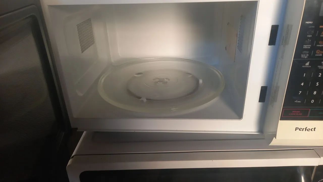 Micro ondas 28 litros  - Foto 2