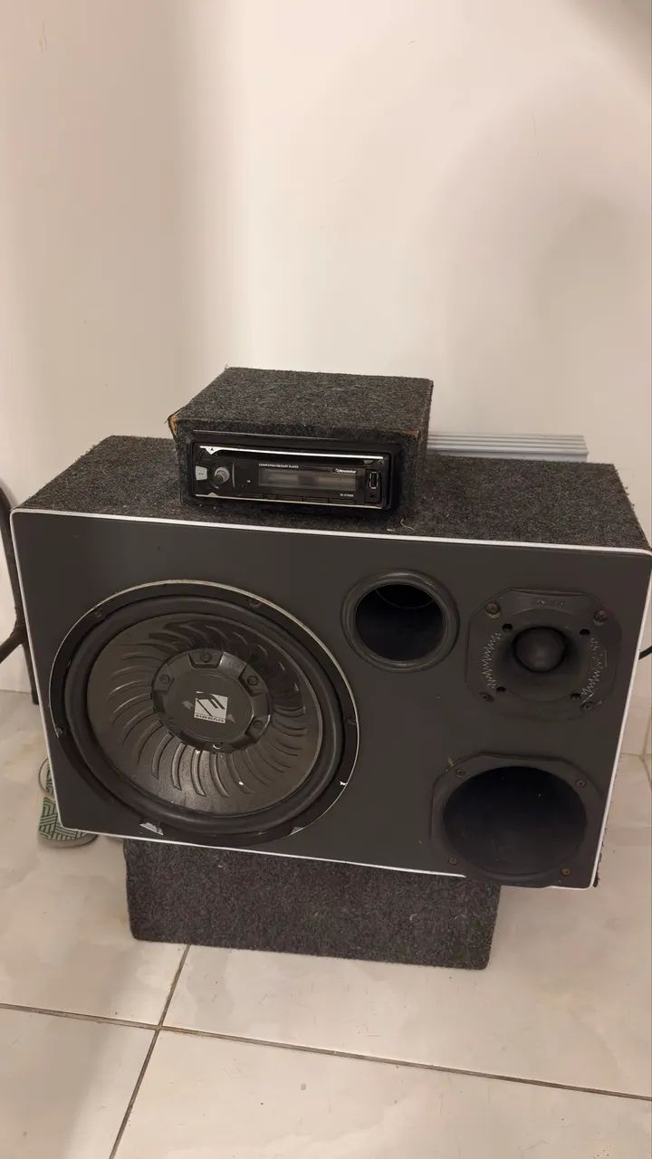 Vendo caixa de som de carro
