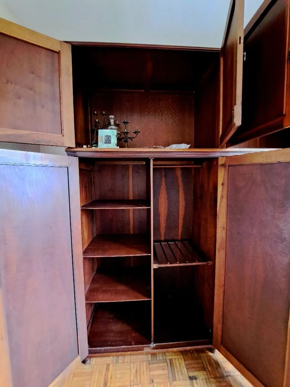 Guarda roupa casal de madeira - Foto 4