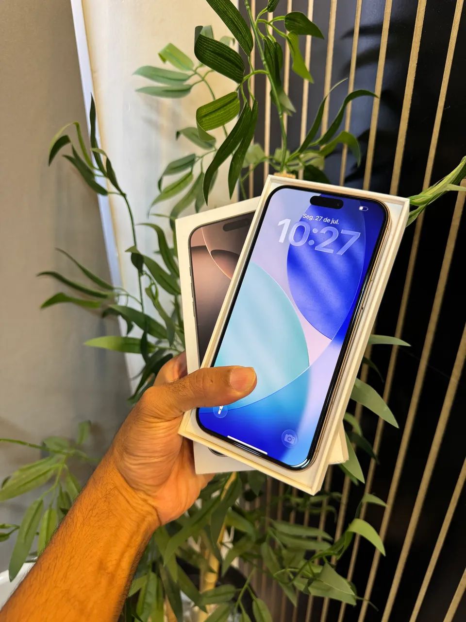IPHONE 16 PRO MAX - 256GB - NOVÍSSIMO  - Foto 4