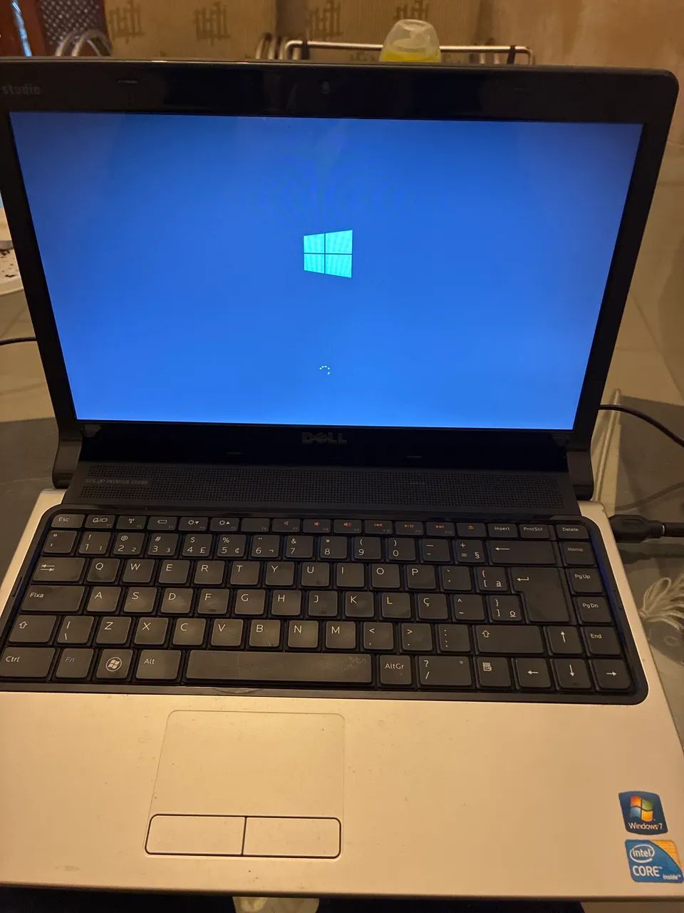 Vendo notebook Dell P03g  - Foto 2