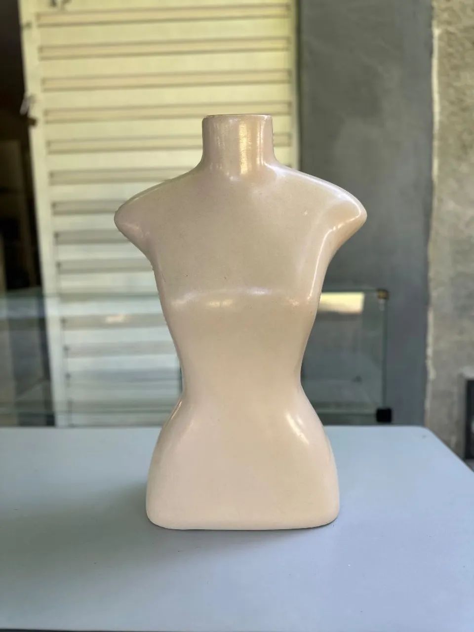 Expositores masculino/feminino de mesa - Foto 2