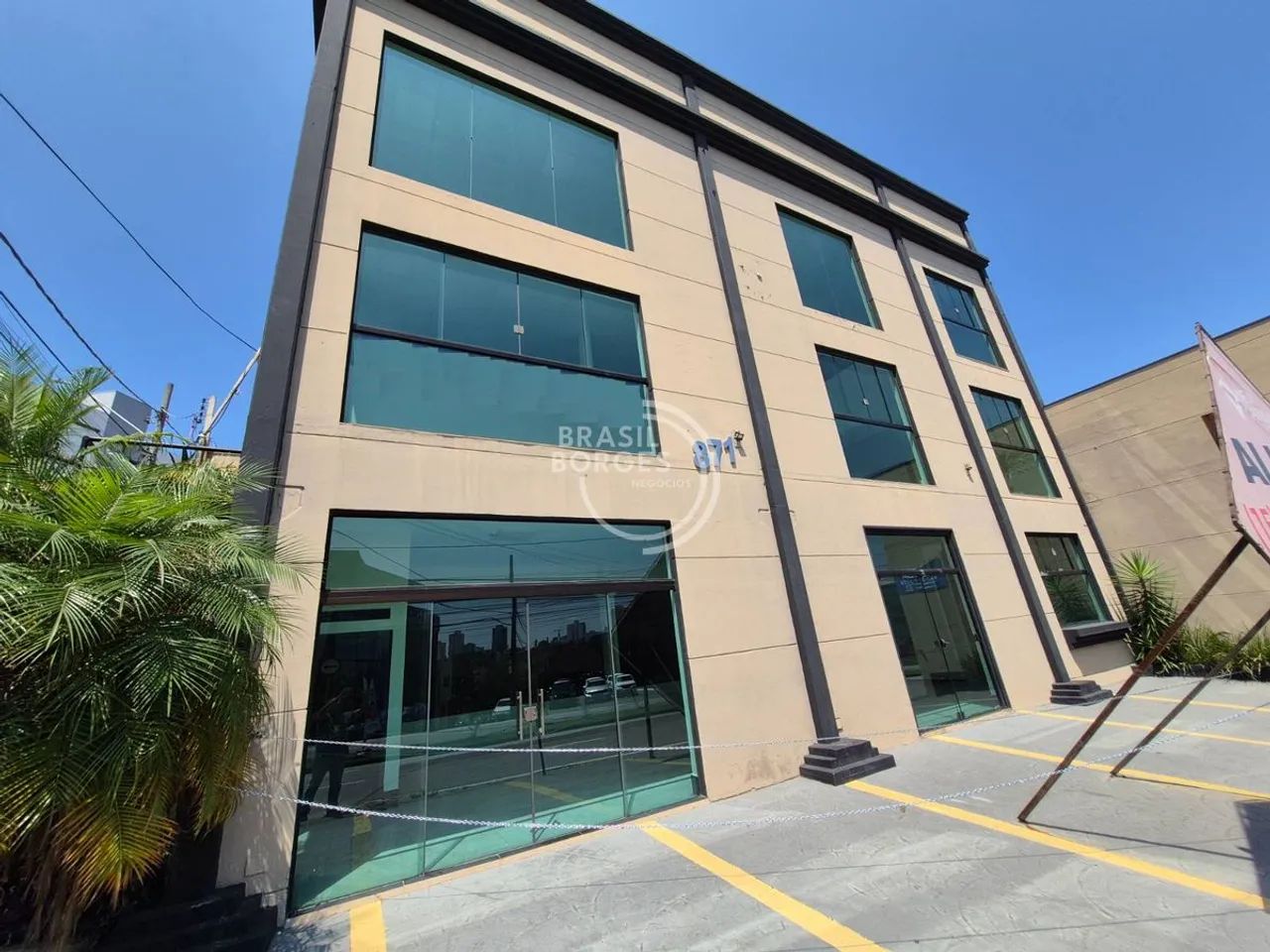 Prédio Comercial Novo e Completo, pronto para uso | Amplitude | Versatilidade | Iluminação