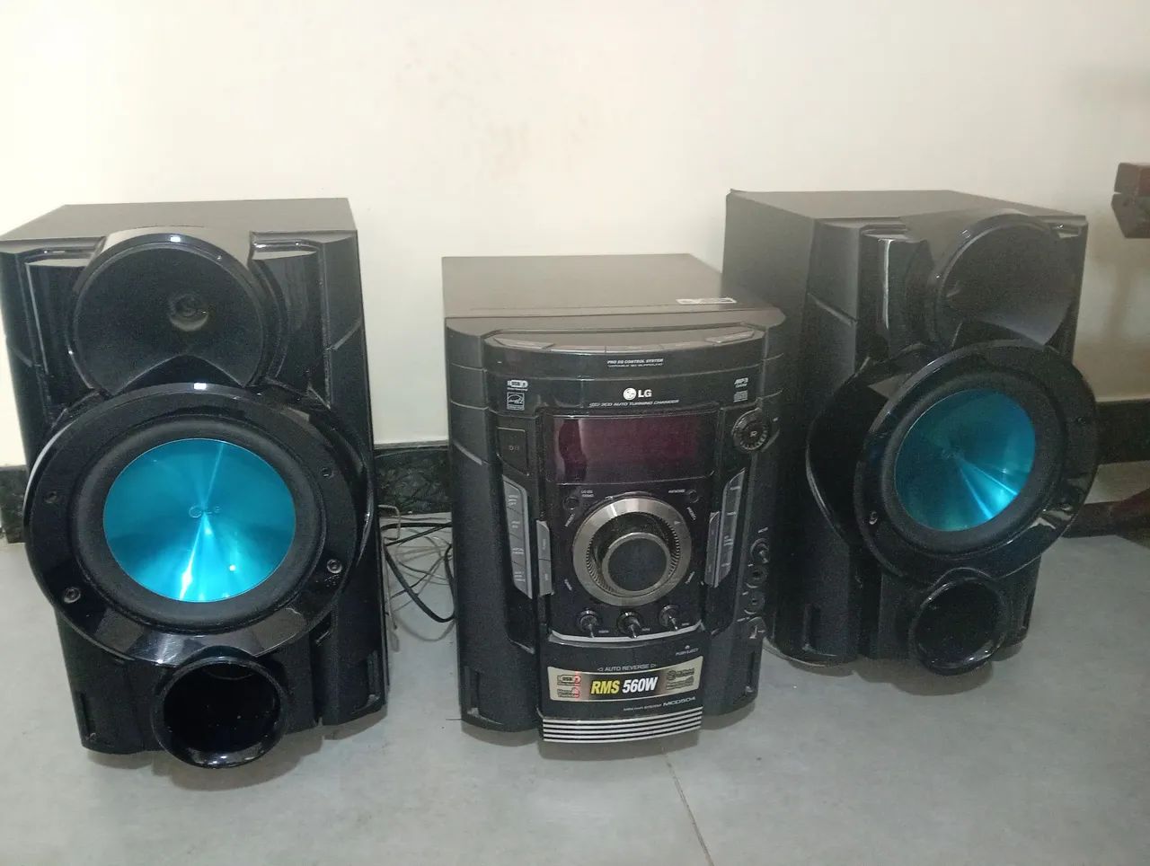 Mini System LG MCD504 - 560W RMS