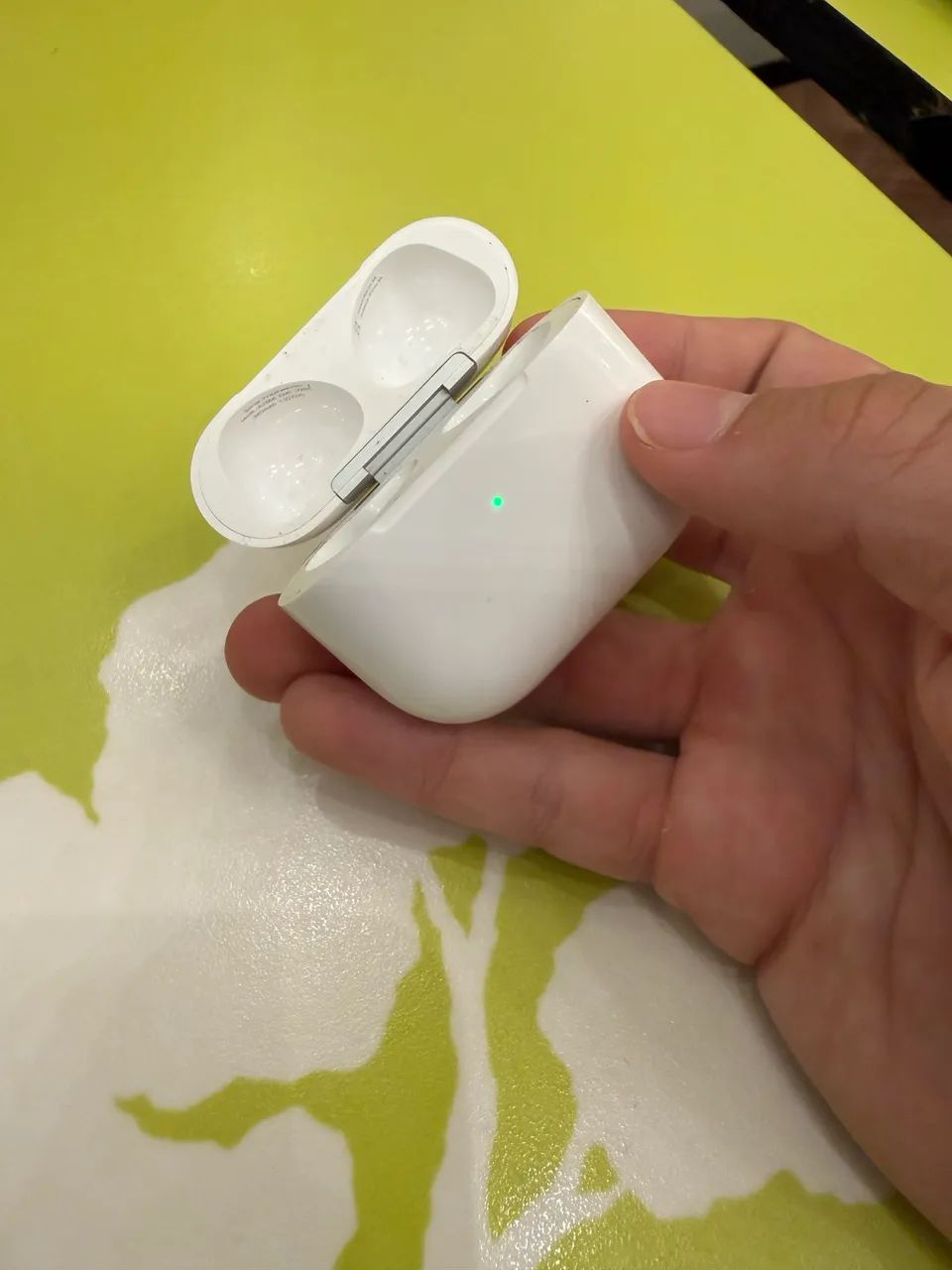 AirPods 3 novinho  - Foto 3