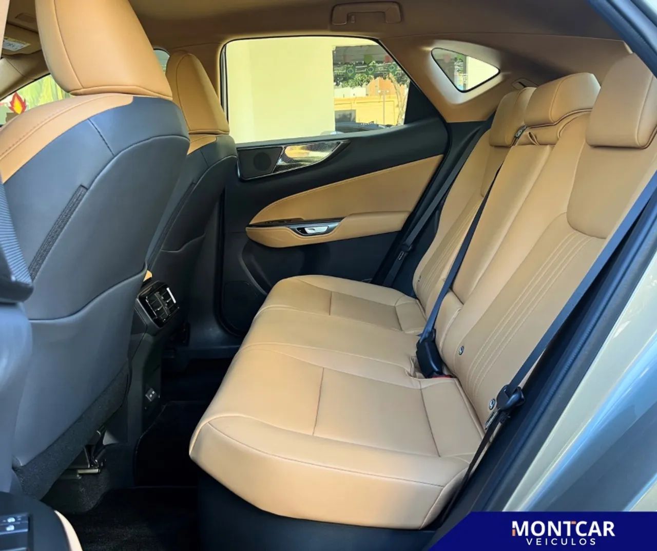 Lexus NX-350h Dynamic 2.5 16V Aut. (hybrid), foto 13 de 20