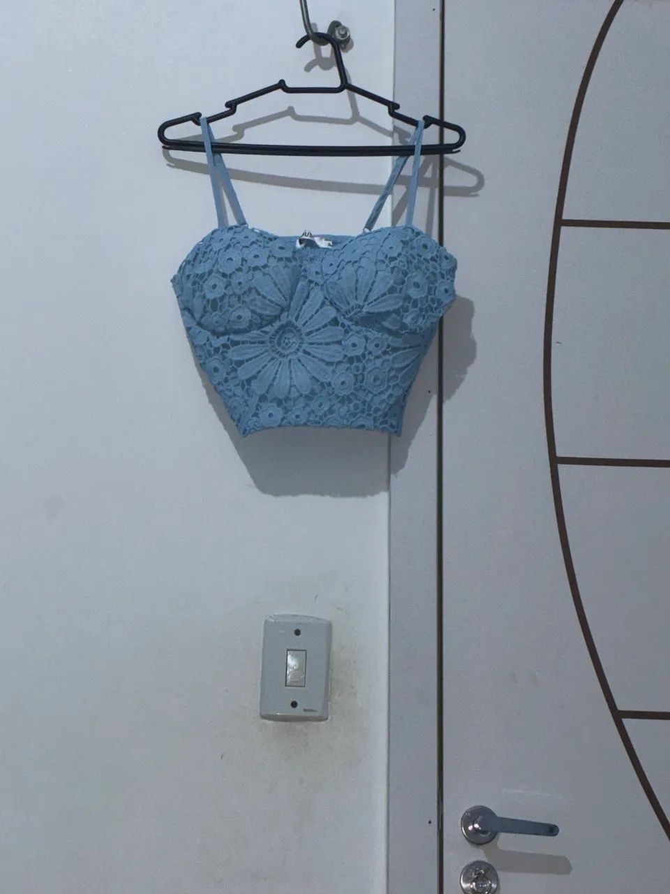 Conjunto top e saia azul claro  - Foto 2