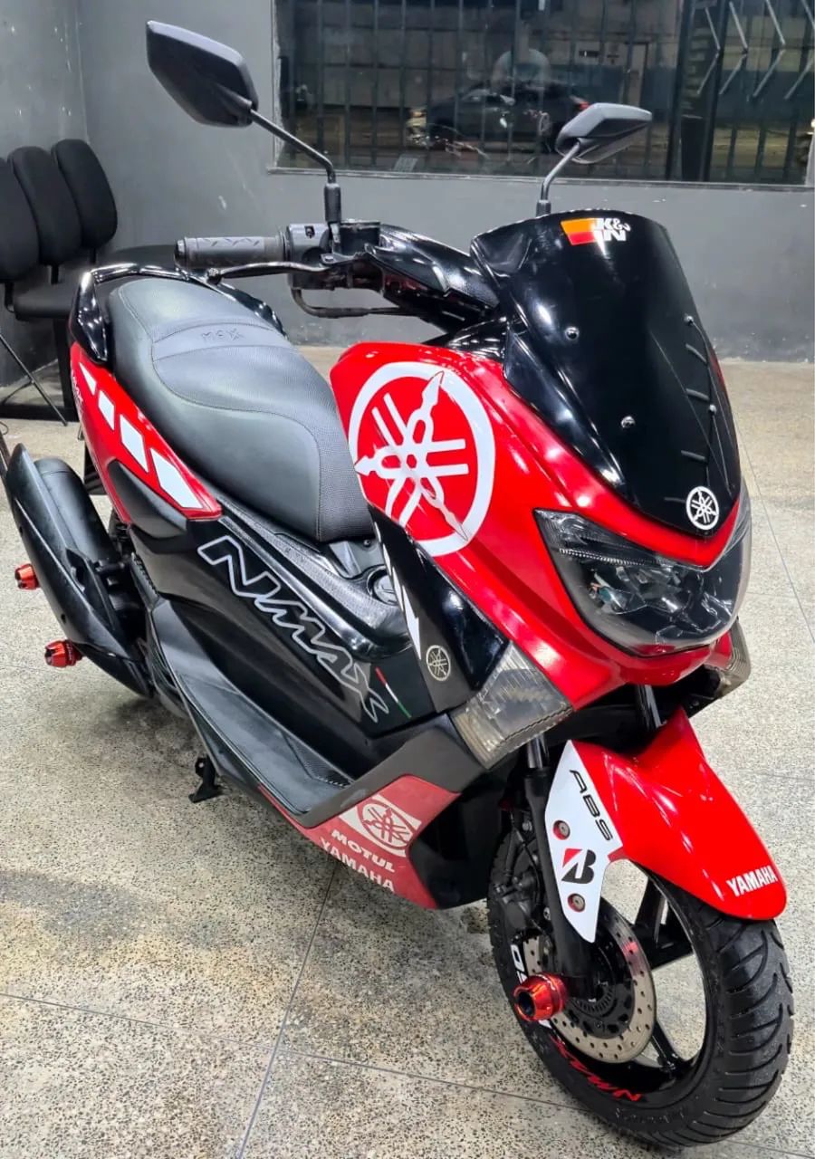 YAMAHA NMAX 160 2016/2017 - Foto 3