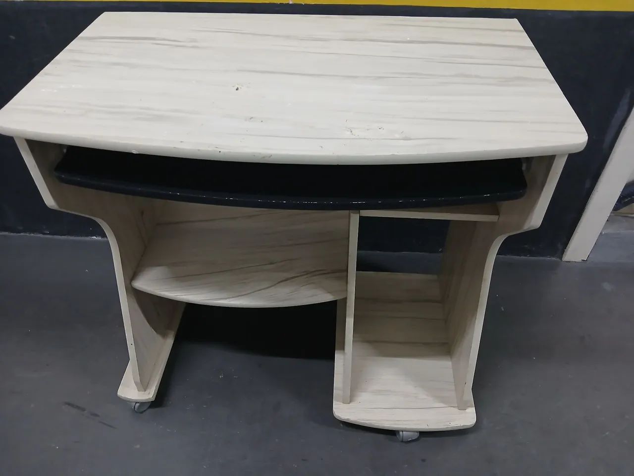 Mesa de escritório  - Foto 4