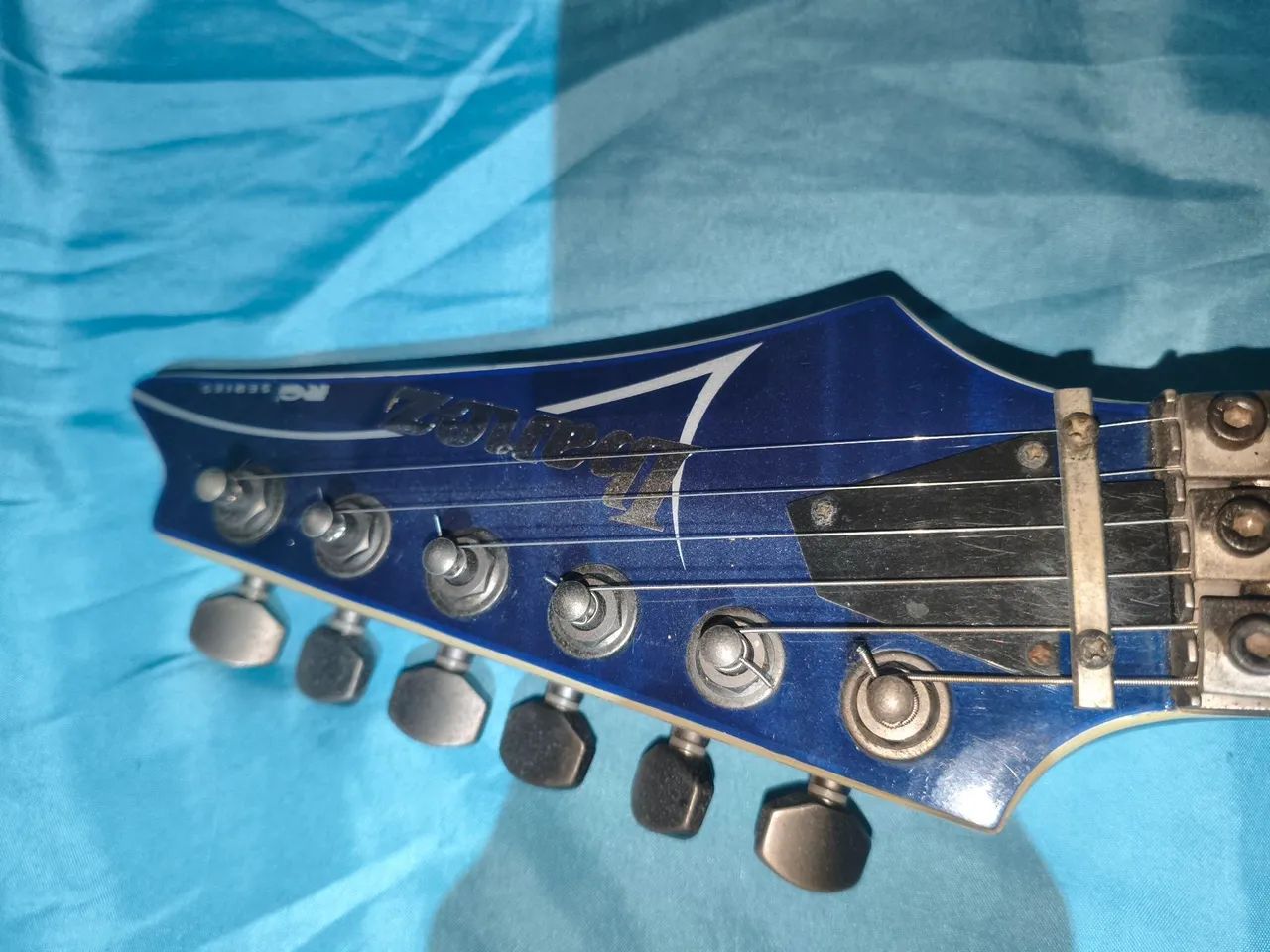 Guitarra Ibanez  - Foto 3