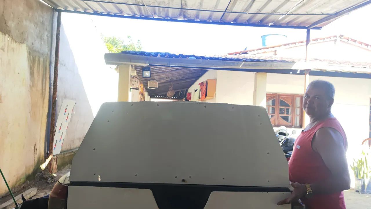 capota de carro - Foto 4
