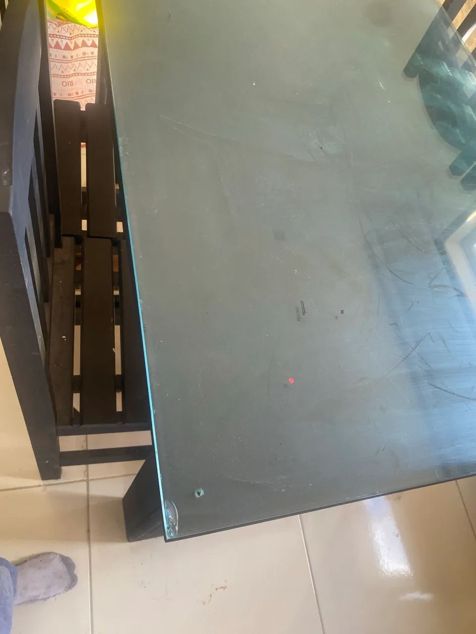 Mesa com quatro cadeiras preta - Foto 5