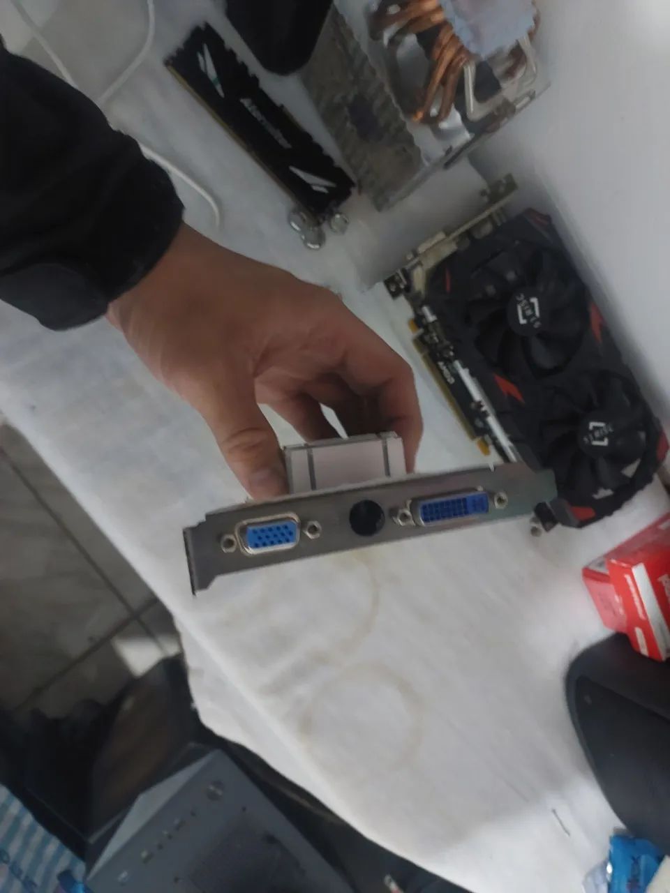 Placa de video + memória ram ddr4 de notebook  - Foto 4