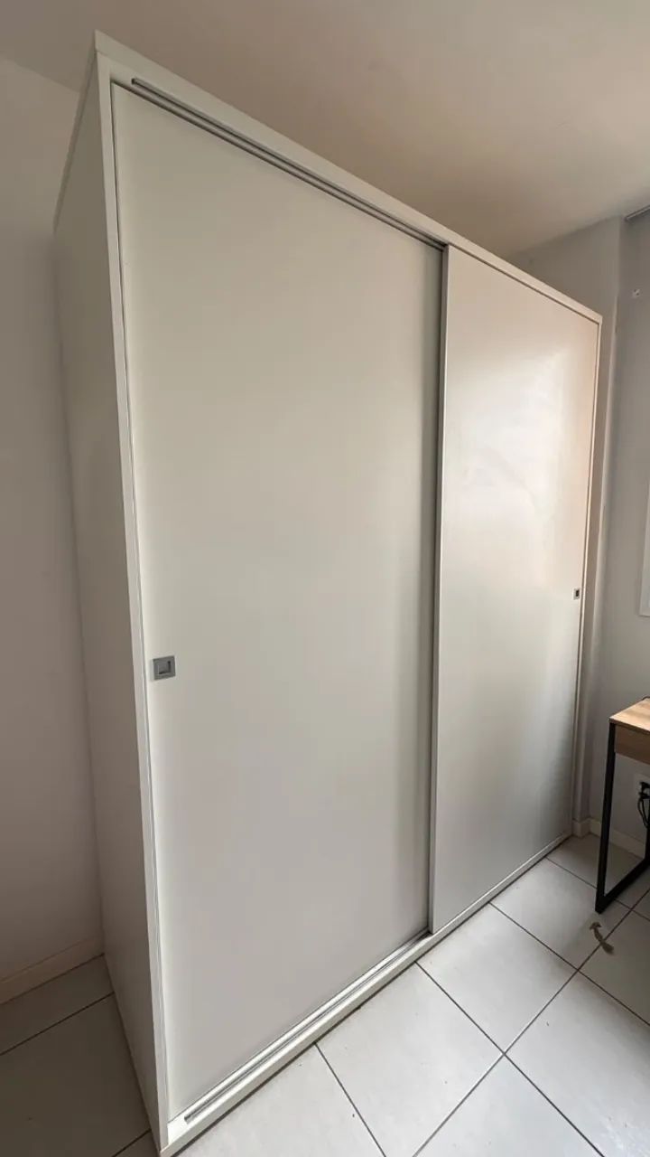 Guarda Roupa