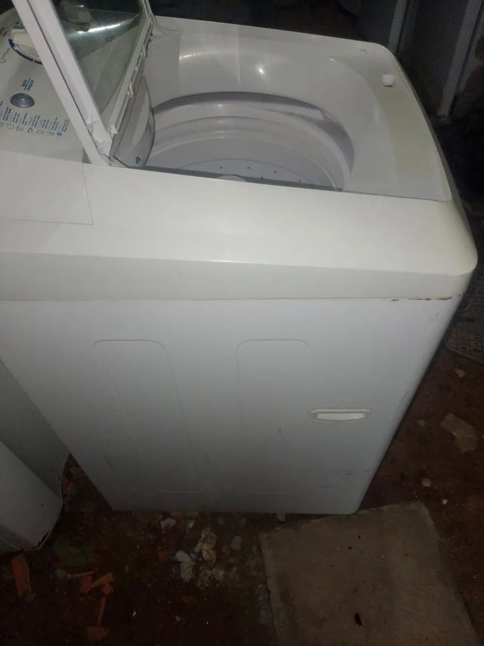 Máquina de lavar roupa em boa condição muito bem cuidada funcionando perfeitamente  - Foto 3