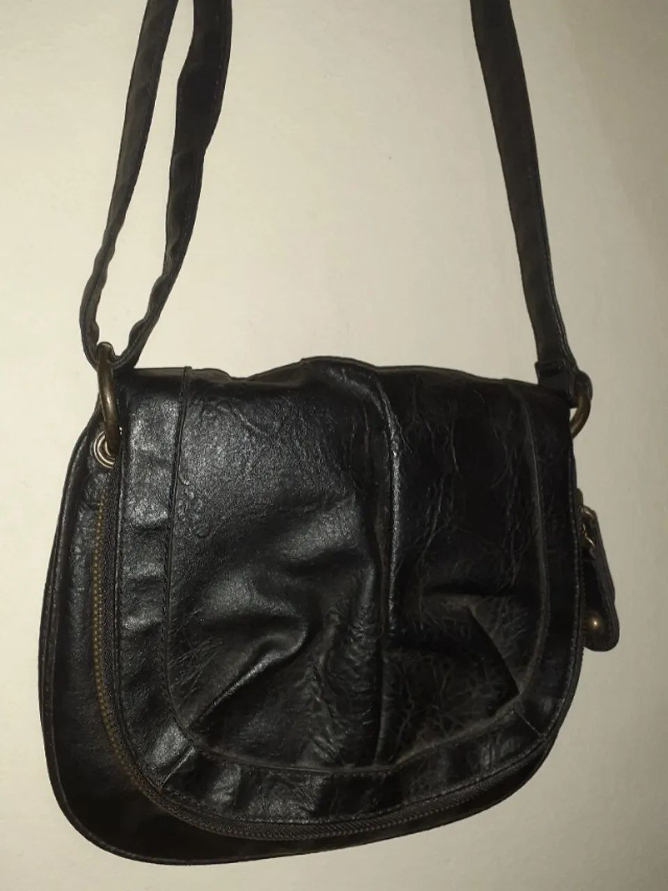 Bolsa transversal feminina de couro legítimo + brinde - Foto 3