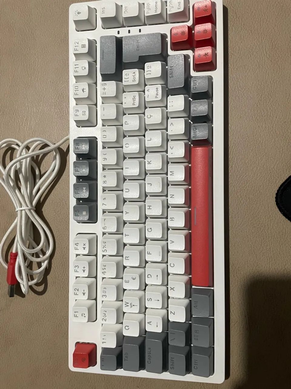 Teclado Pcyes