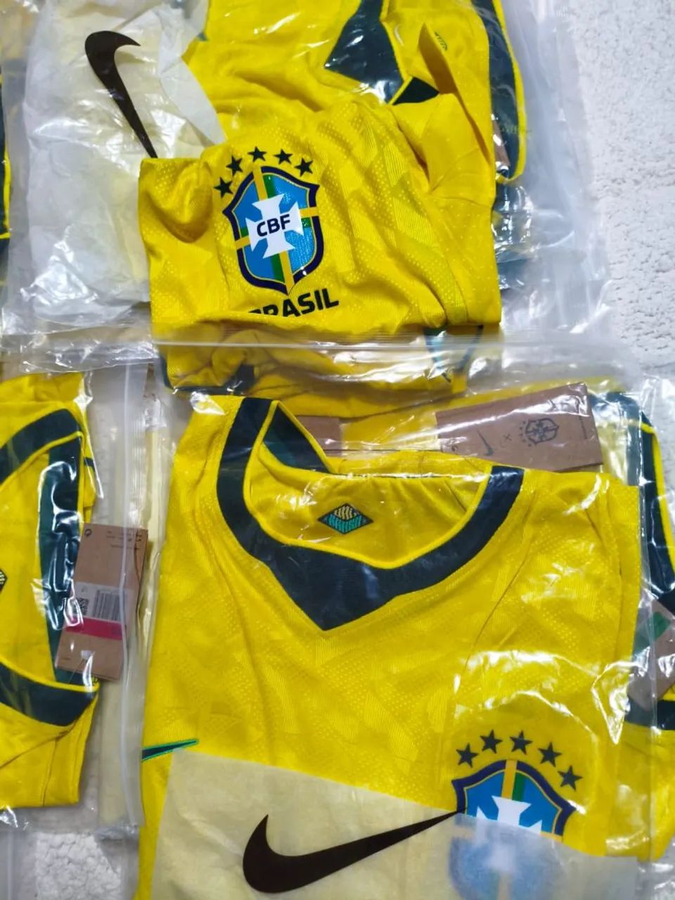Blusa do Brasil. Amarela  - Foto 2