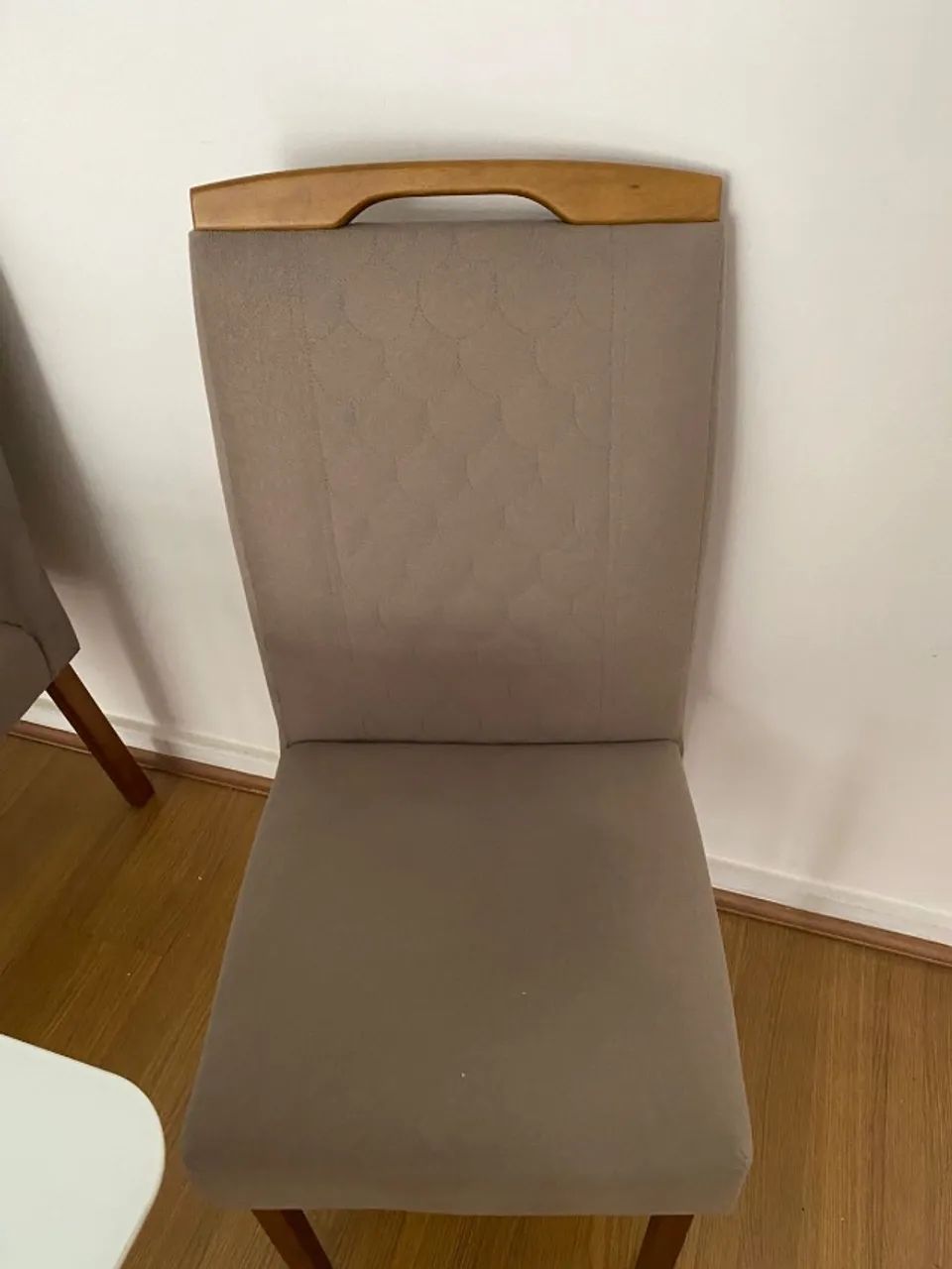 Mesa de Jantar com 4 cadeiras - Foto 4