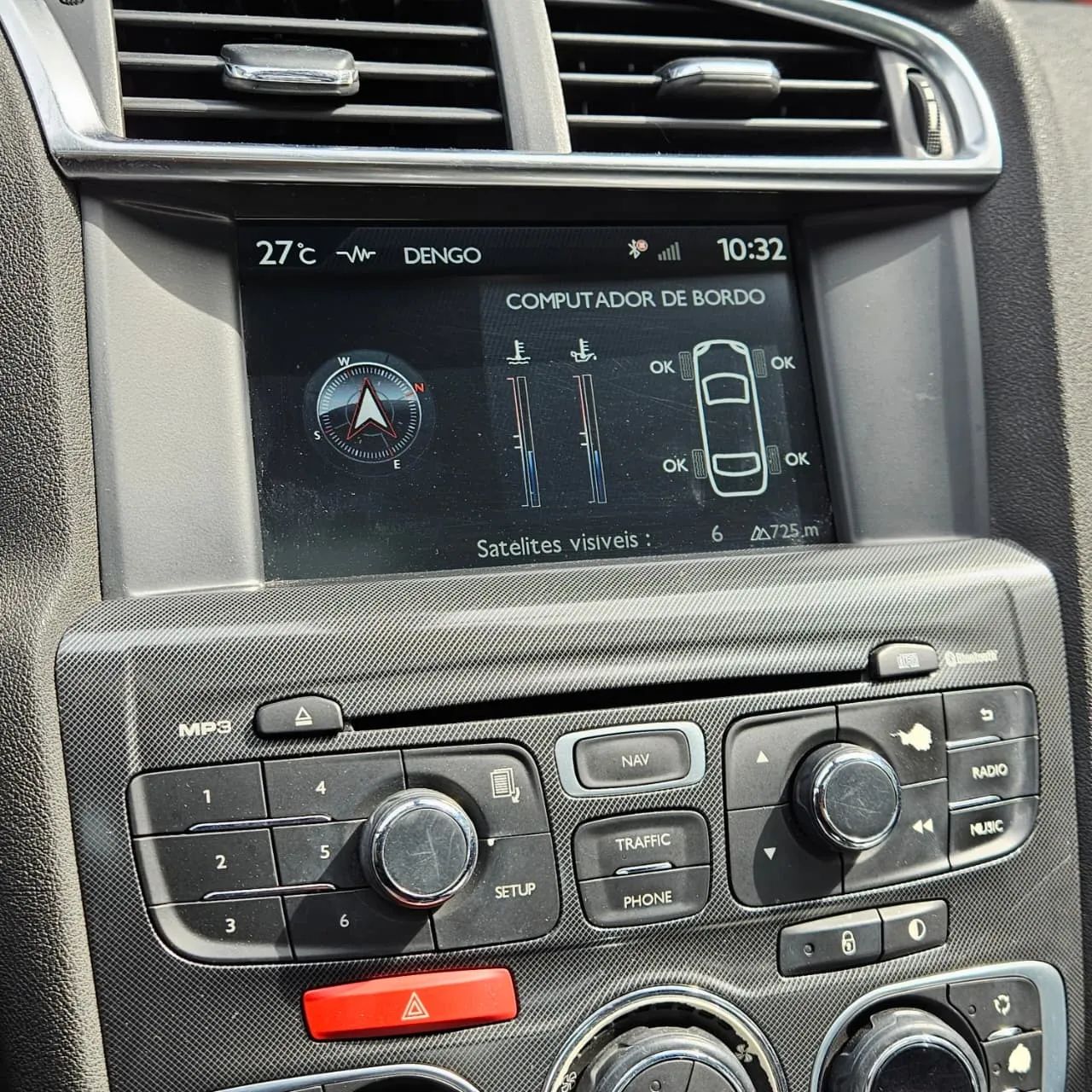 Citroën C4 Lounge Exclusive 1.6 Turbo Flex Aut., foto 16 de 20