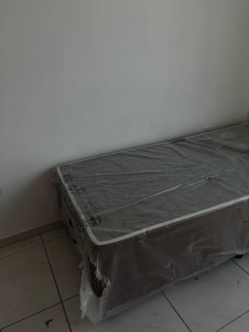 Cama de solteiro 