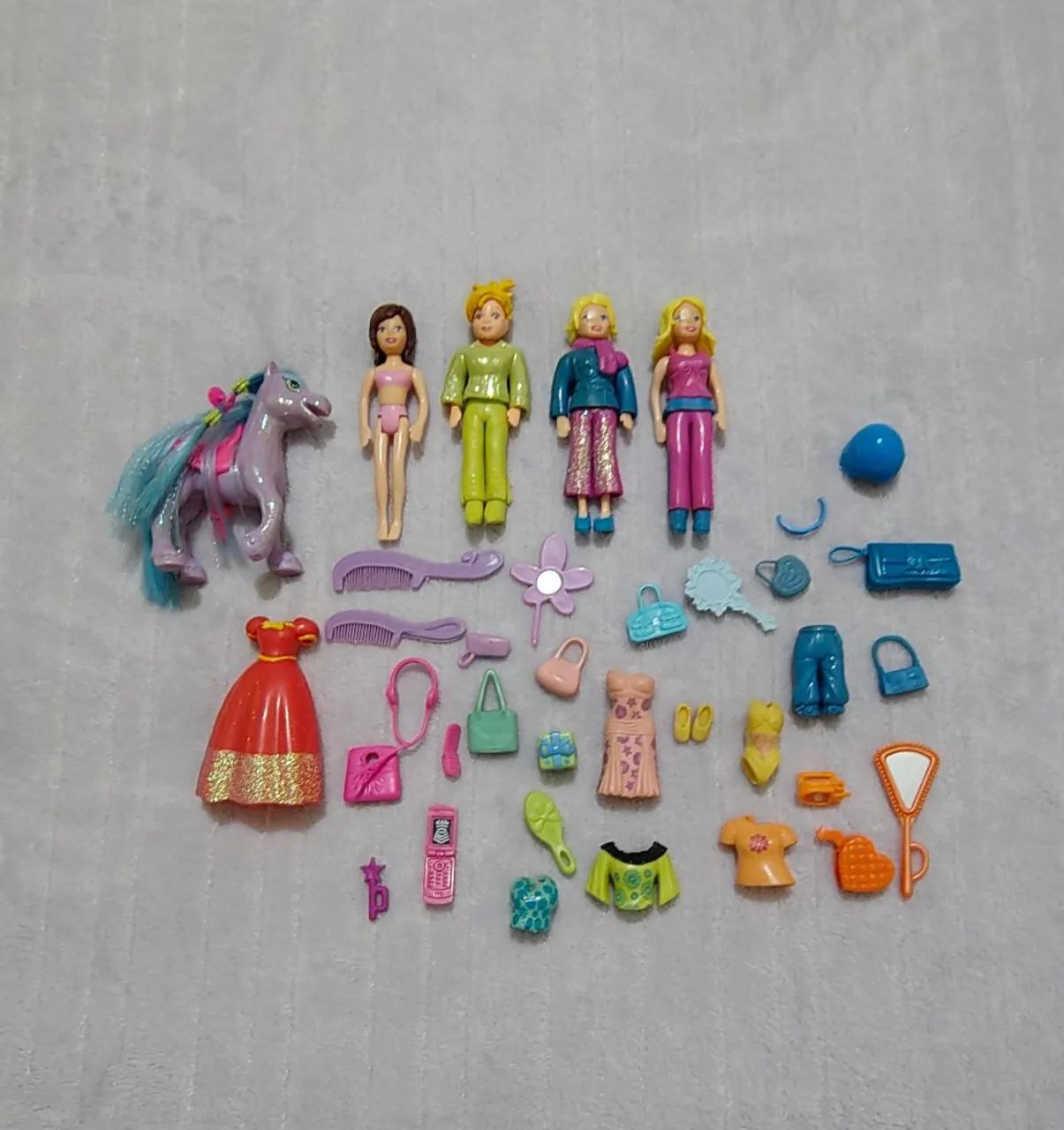 Pollys com poney  - Foto 2