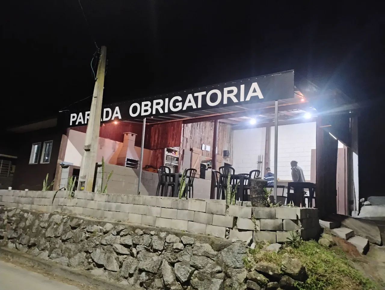 Vendo casa e sala comercial - Foto 2
