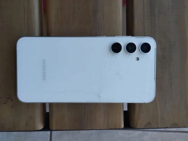 Celular S23 FE para retirar peças - Foto 2