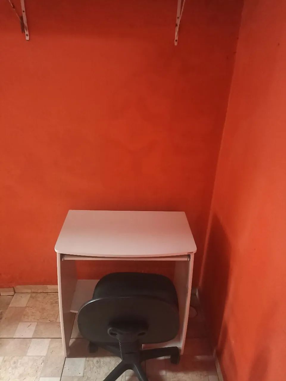 Mesa e cadeira pra computador  - Foto 4