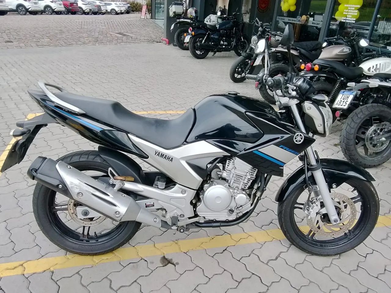 FAZER 250 (2014)