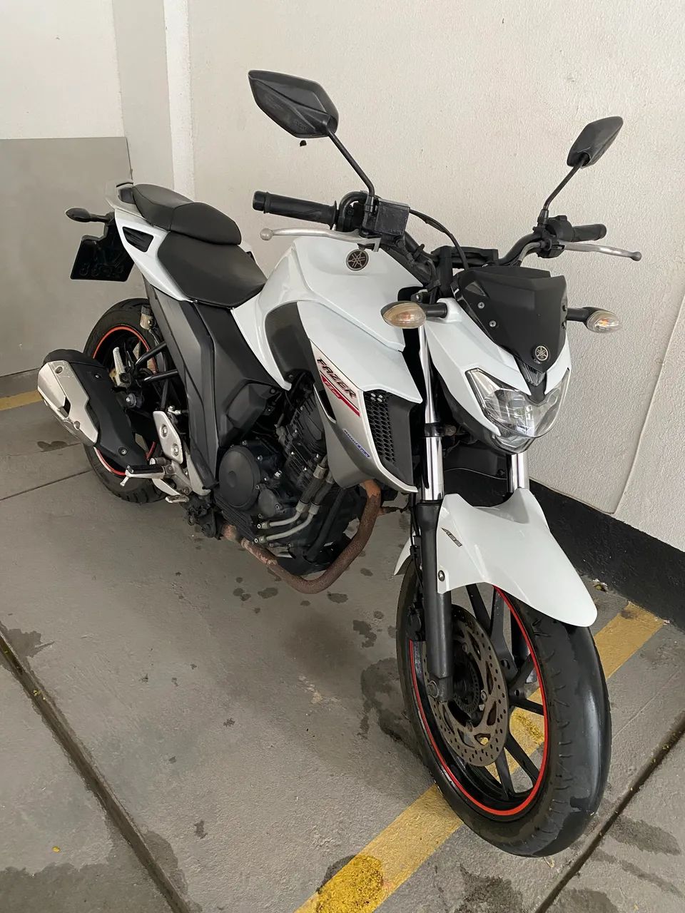 Fz25  - Foto 2