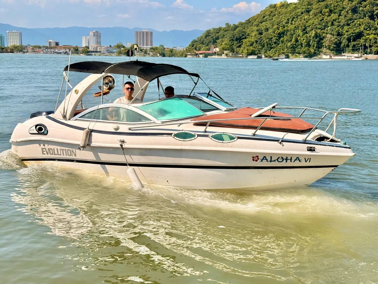 LANCHA EVOLUTION 225 CABINADA MERCURY 150HP IMPECÁVEL!!! - Foto 2