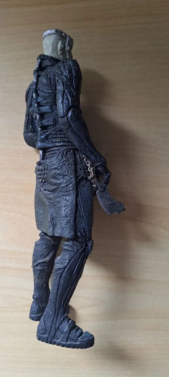 Figura Cenóbita Surgeon Hellraiser Hellseeker Clive Barker NECA  - Foto 4