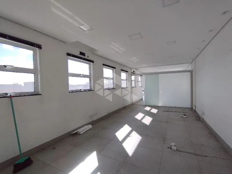 Sala 50M² - para Alugar - Foto 5