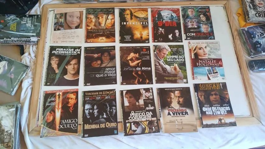 15 dvds originais com capa.  drama, comédia e comédia romantica - Foto 4