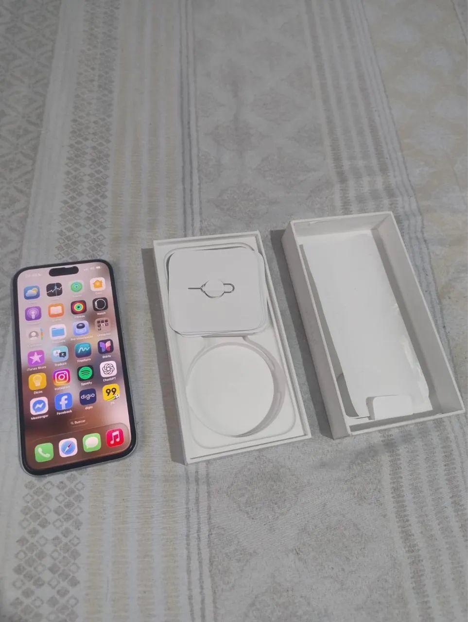 iPhone 15-128gb 