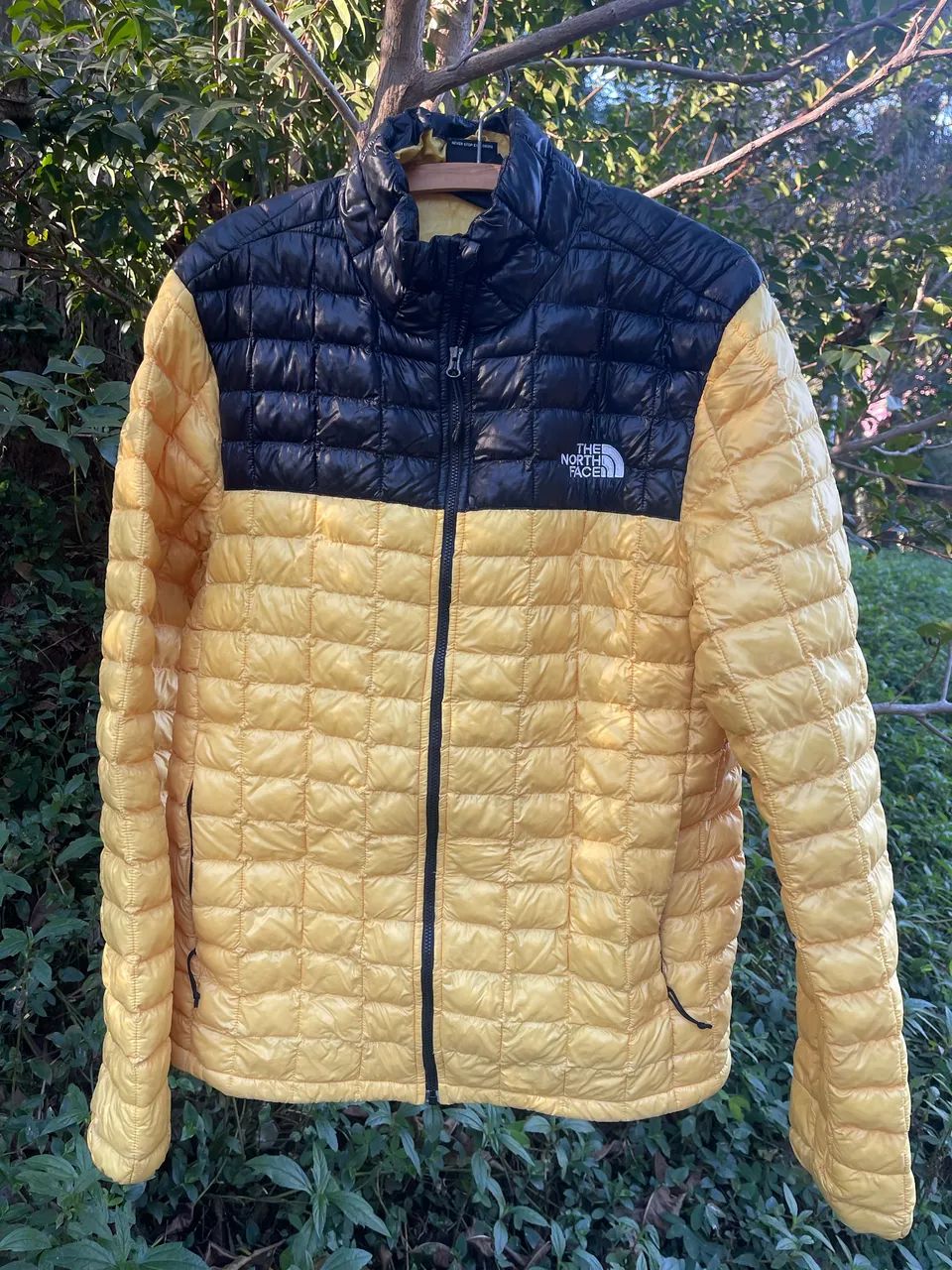 Jaqueta Thermoball The North Face - Foto 2