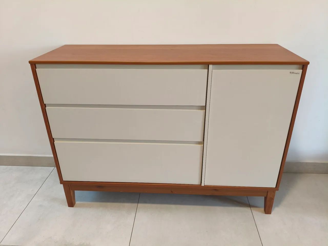 Cômoda 3 gavetas