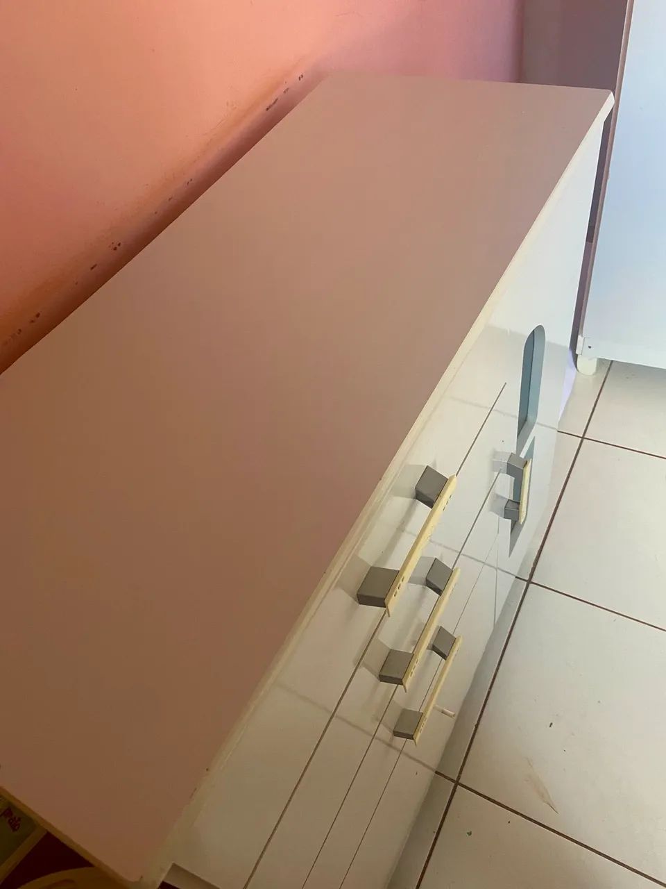 Vende se cômoda infantil branca - Foto 3