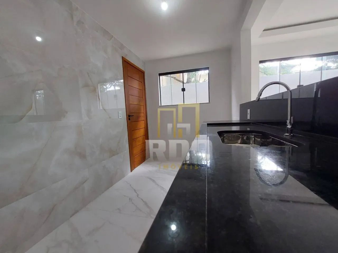 Apartamento no Centro de Rio das Ostras com 2 quartos! - Foto 5