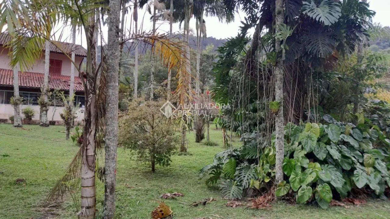 Área de terra em Sambaqui com 72.000m² - Foto 5