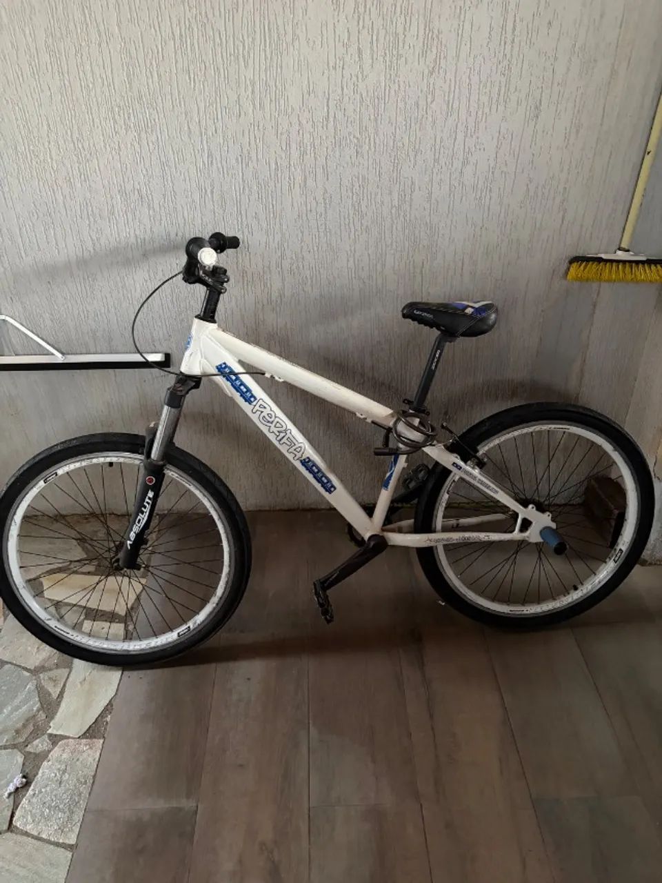 Bicicleta perifa aro 26 ( Não aceito troca )